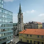 Hotel Saffron Pressburg