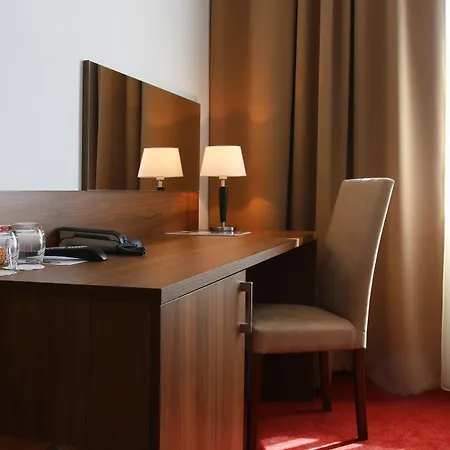 Отель Saffron 4*