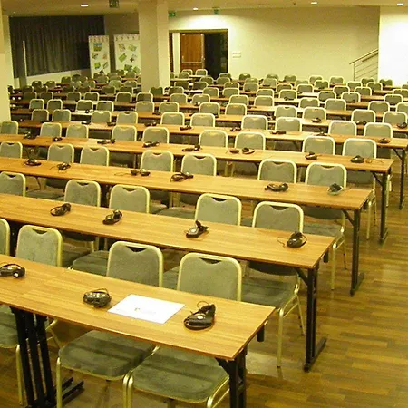 Отель Saffron 4*