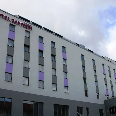 Hotel Saffron 4*