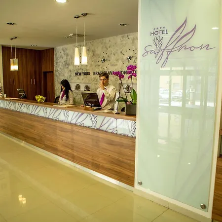 Hotel Saffron 4*