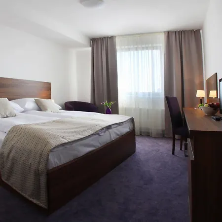 Saffron 4* Bratislava