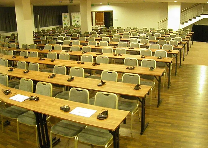 Отель Saffron 4*