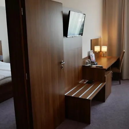Saffron 4* Bratislava