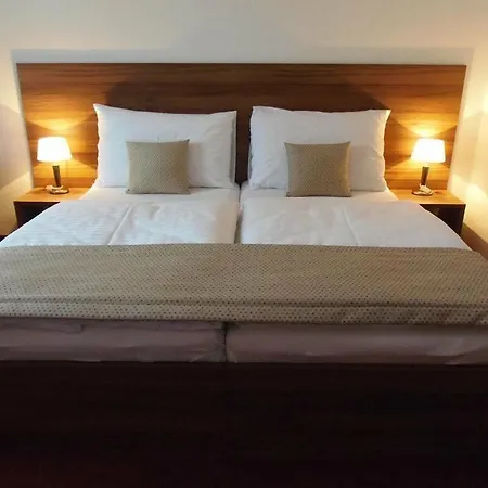 Saffron 4* Bratislava