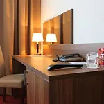 سافرون فندق براتسيلافا